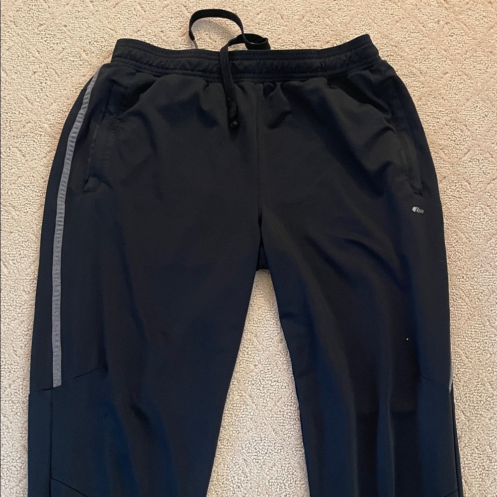 Amazon Essentials Men's Black Jogger Pants with Gray Reflective Side Stripe